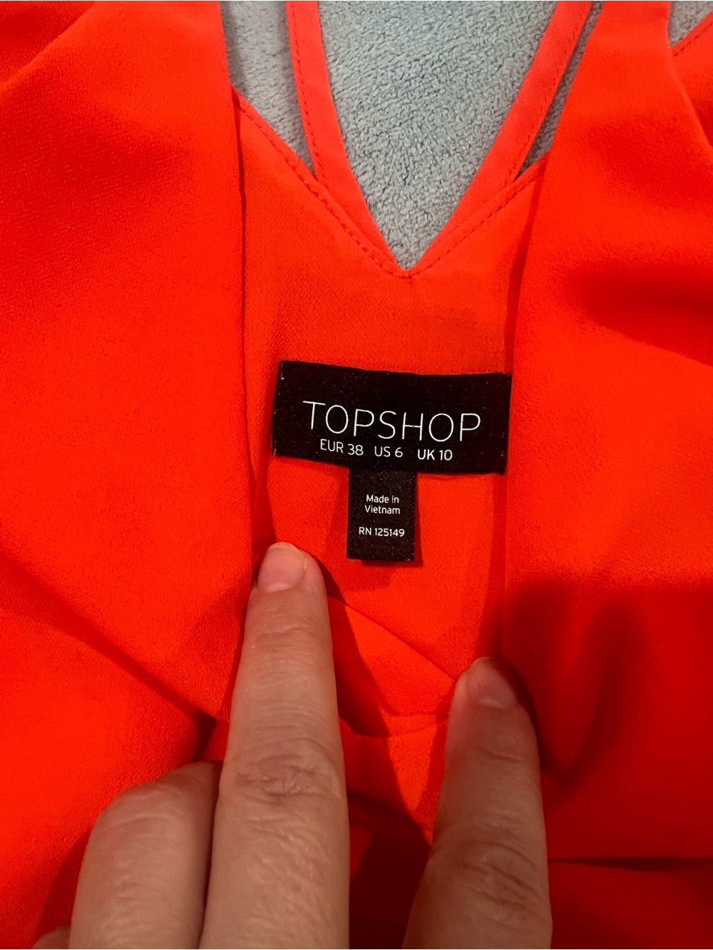 Topshop Vibrant Red V-Neck Spaghetti Strap Camisole - Picture 2 of 3